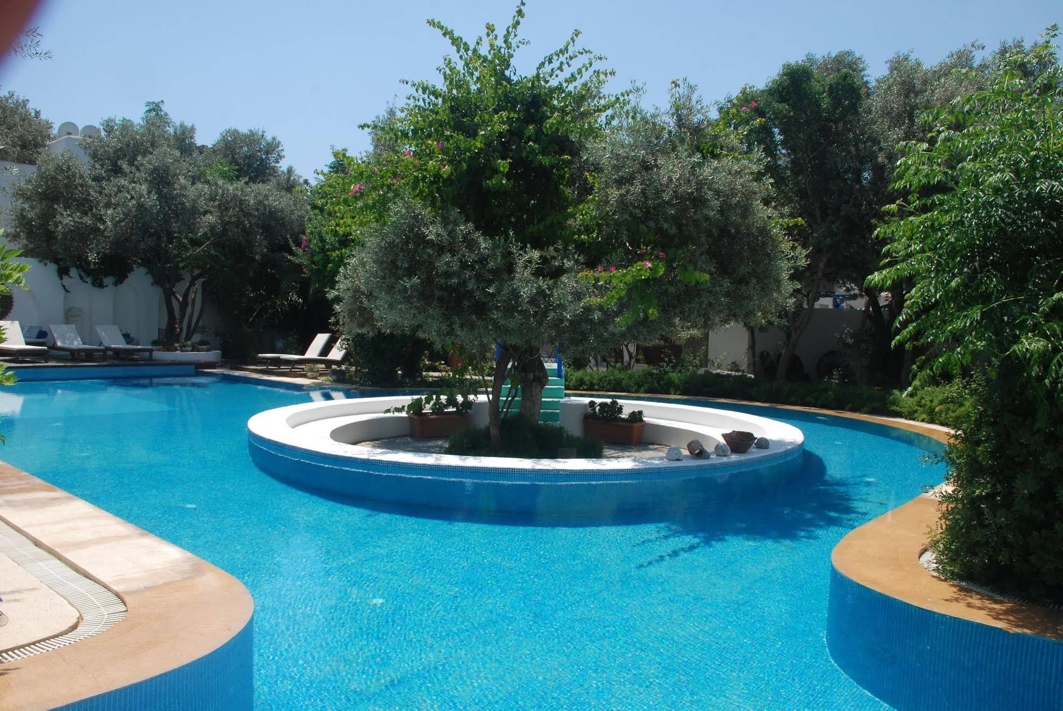 Villa Oliva Butik Hotel Konacik Esterno foto
