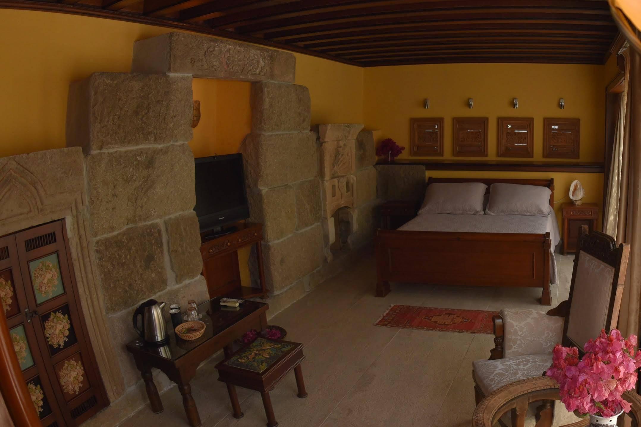 Villa Oliva Butik Hotel Konacik Esterno foto